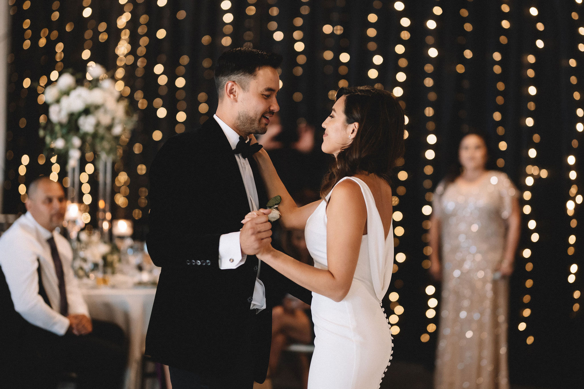 couple at the elm estate venue